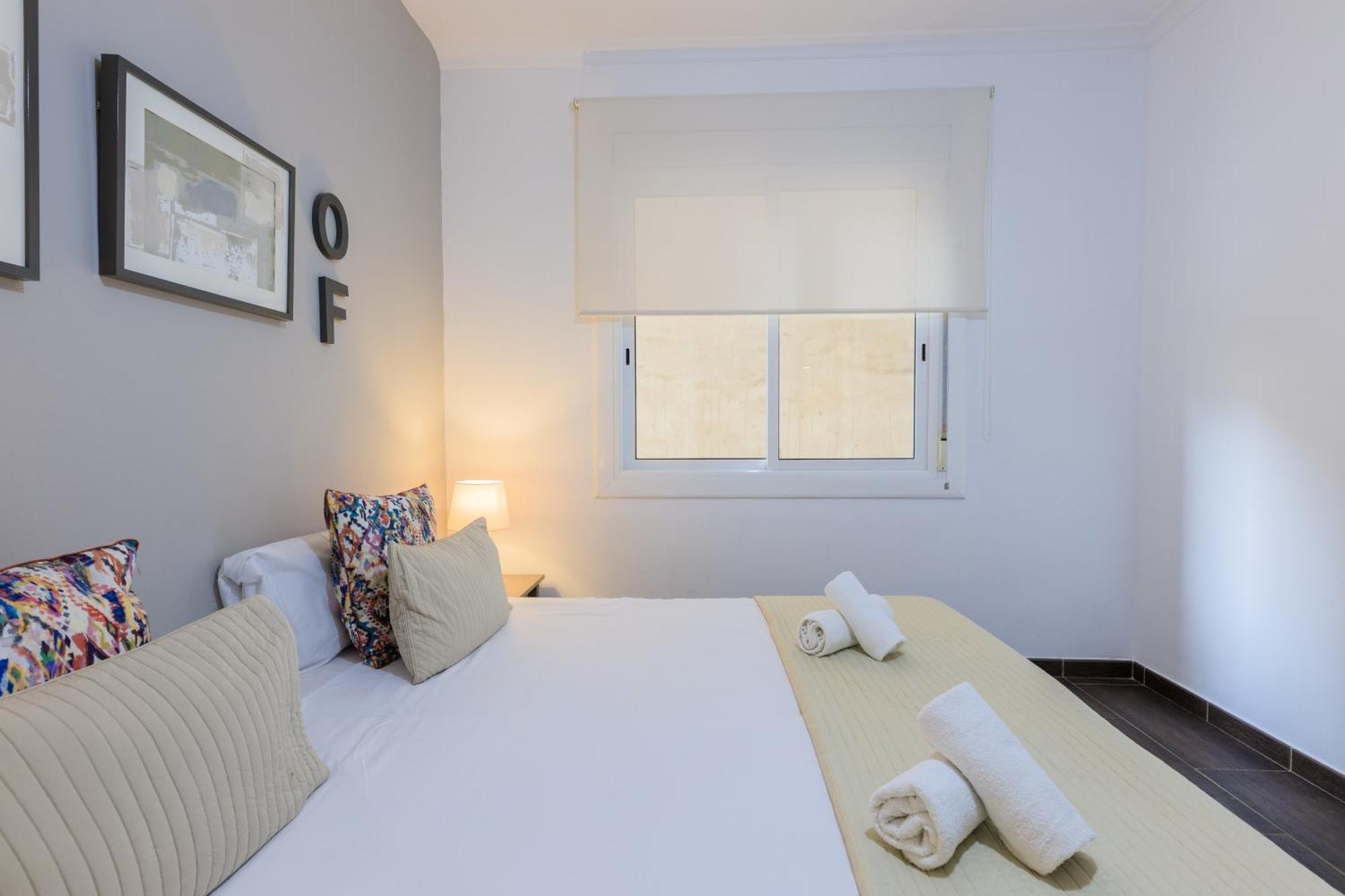Housalia Corsega - Apartment 3 Bedrooms Next To Sagrada Familia Barcelona Exterior foto